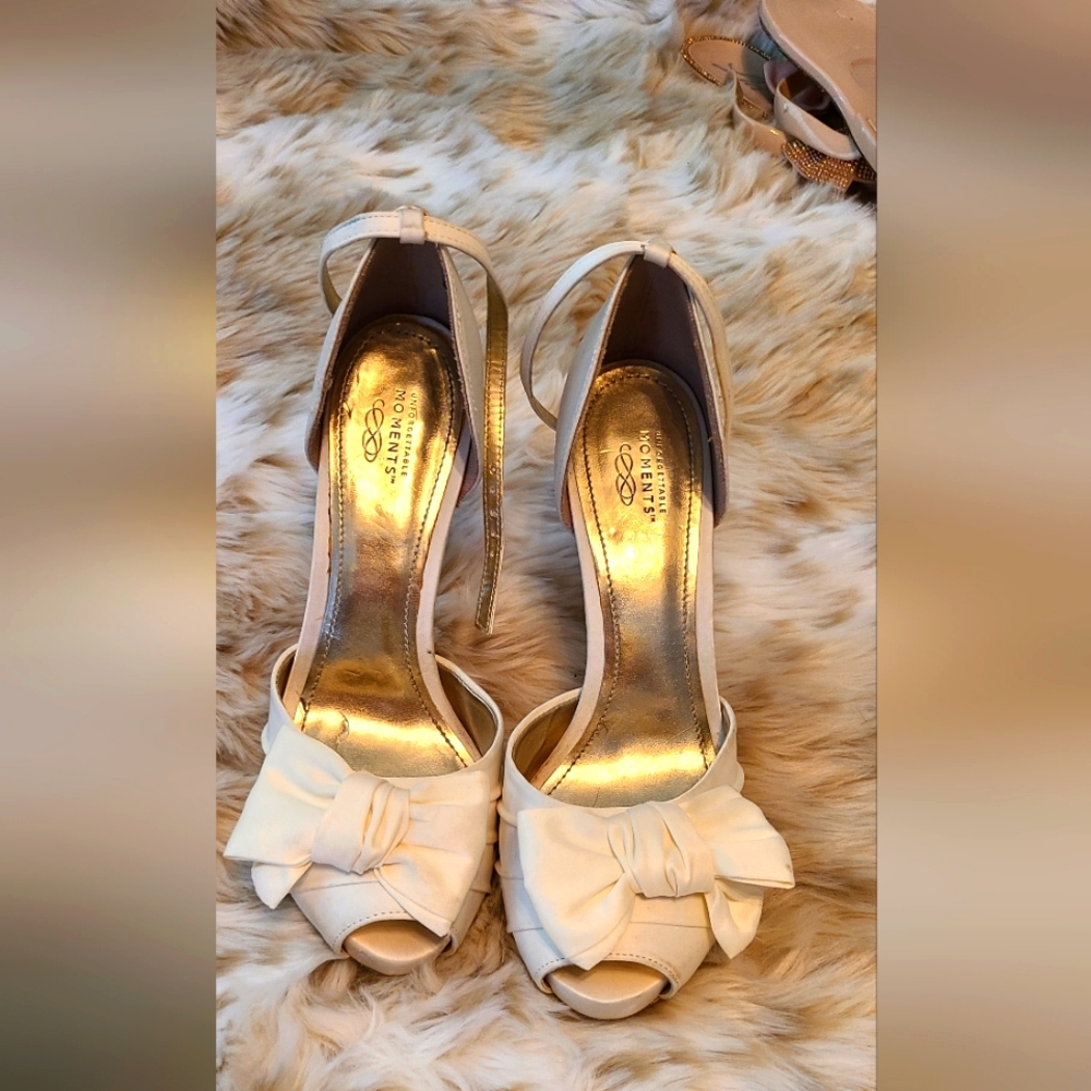 Unforgettable Moments Ankle Strap Heels with Bow